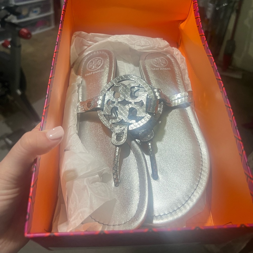 Tory Burch silver Miller sandals size 8. BRAND NEW
